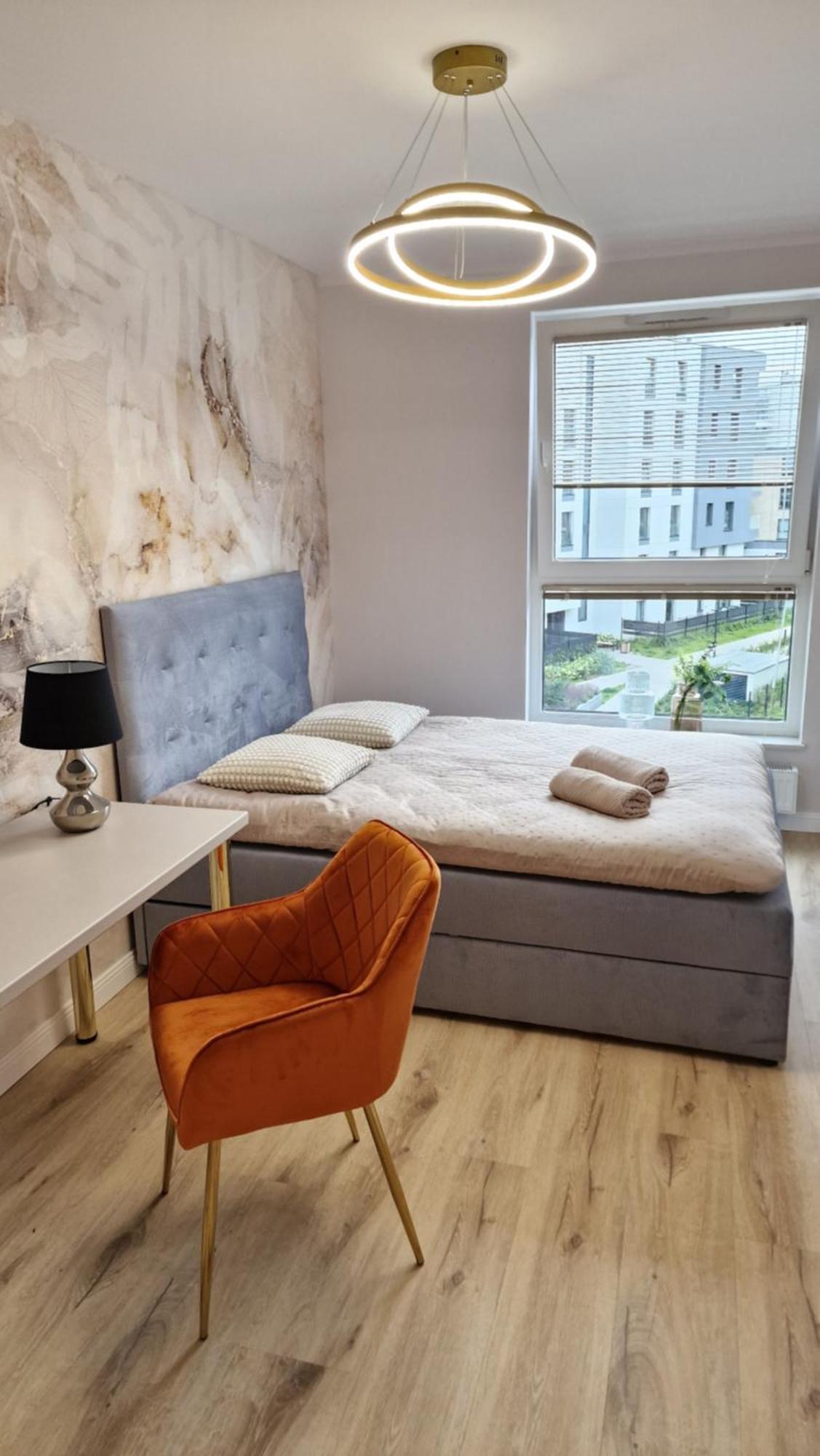 Apartament 77 Flou Przystan Letnica, Parking & 800m Plaza Gdańsk